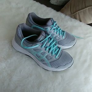 asics amplifoam womens